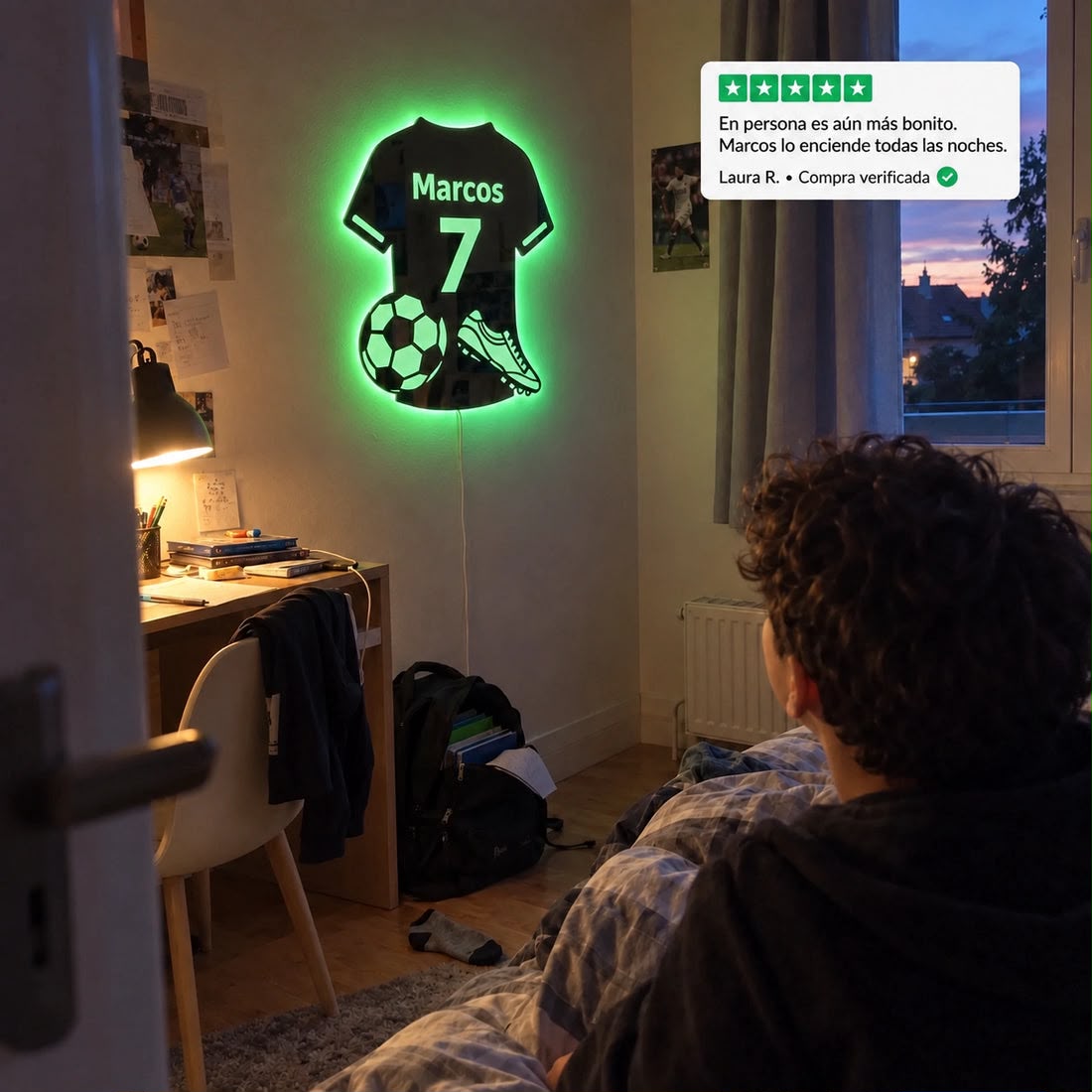 Lumi™ | Espejo LED de Fútbol Personalizado